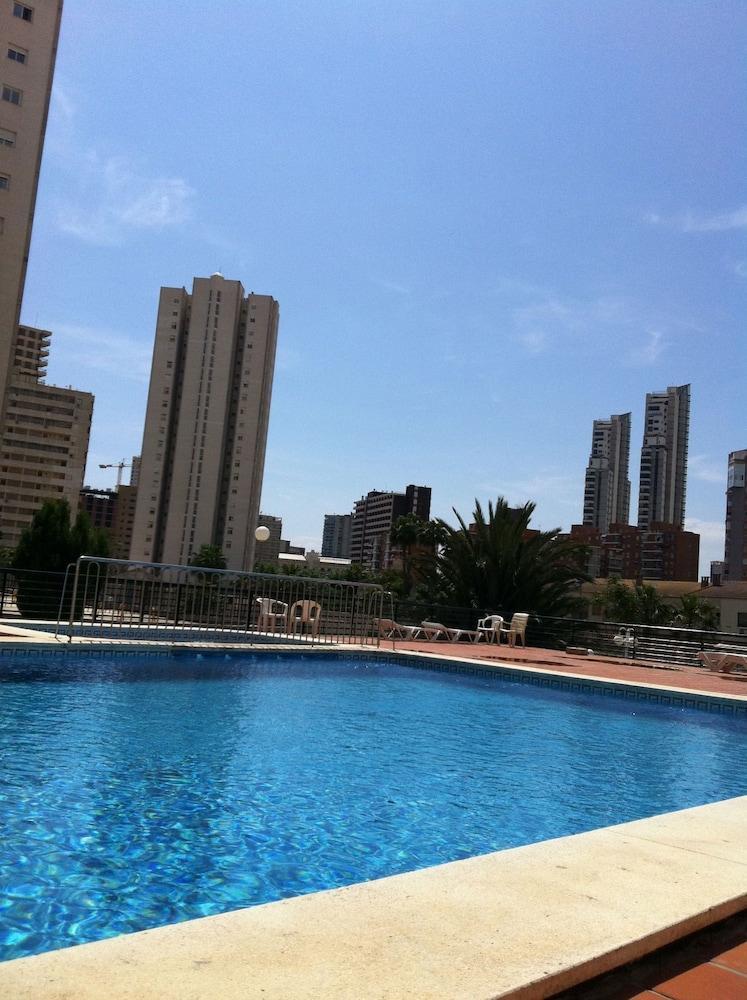 Luxmar Apartaments Benidorm Ngoại thất bức ảnh