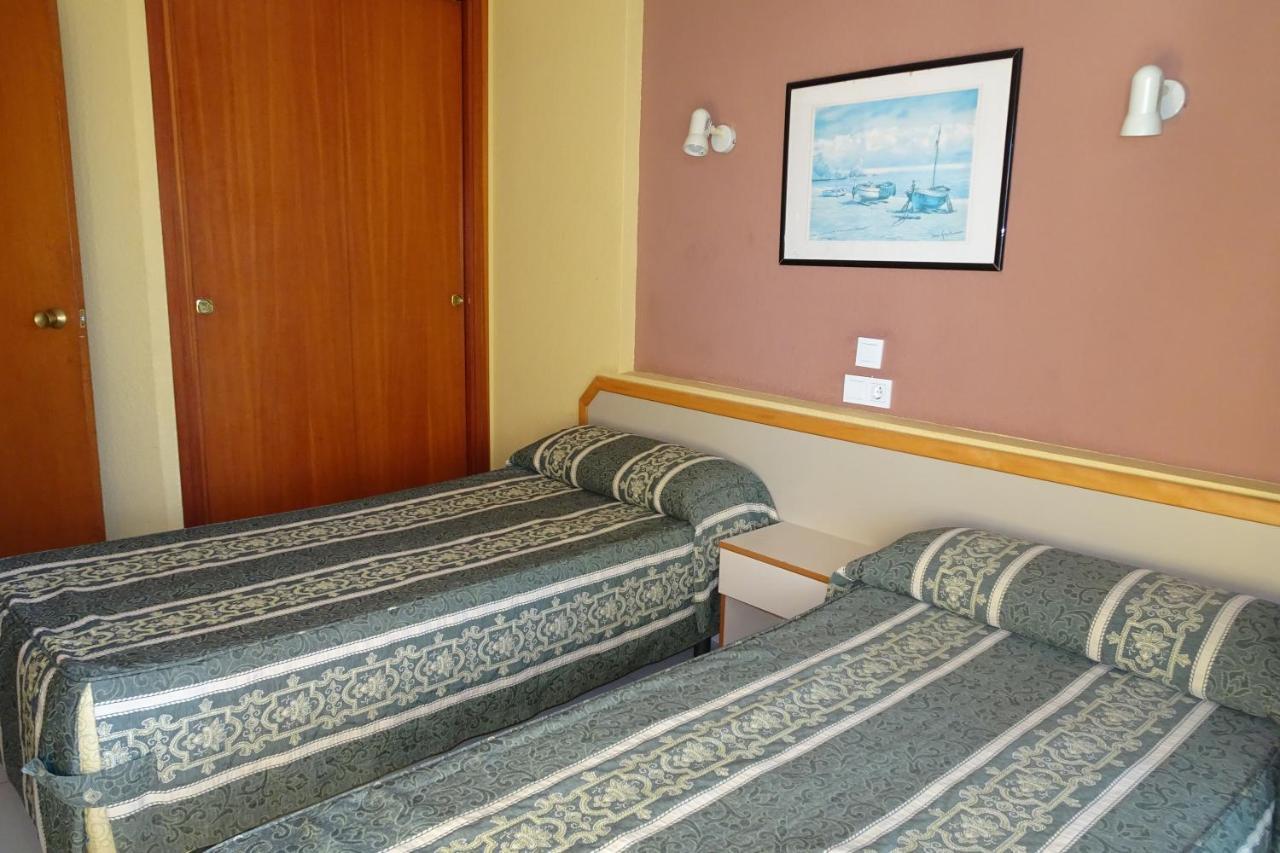 Luxmar Apartaments Benidorm Ngoại thất bức ảnh
